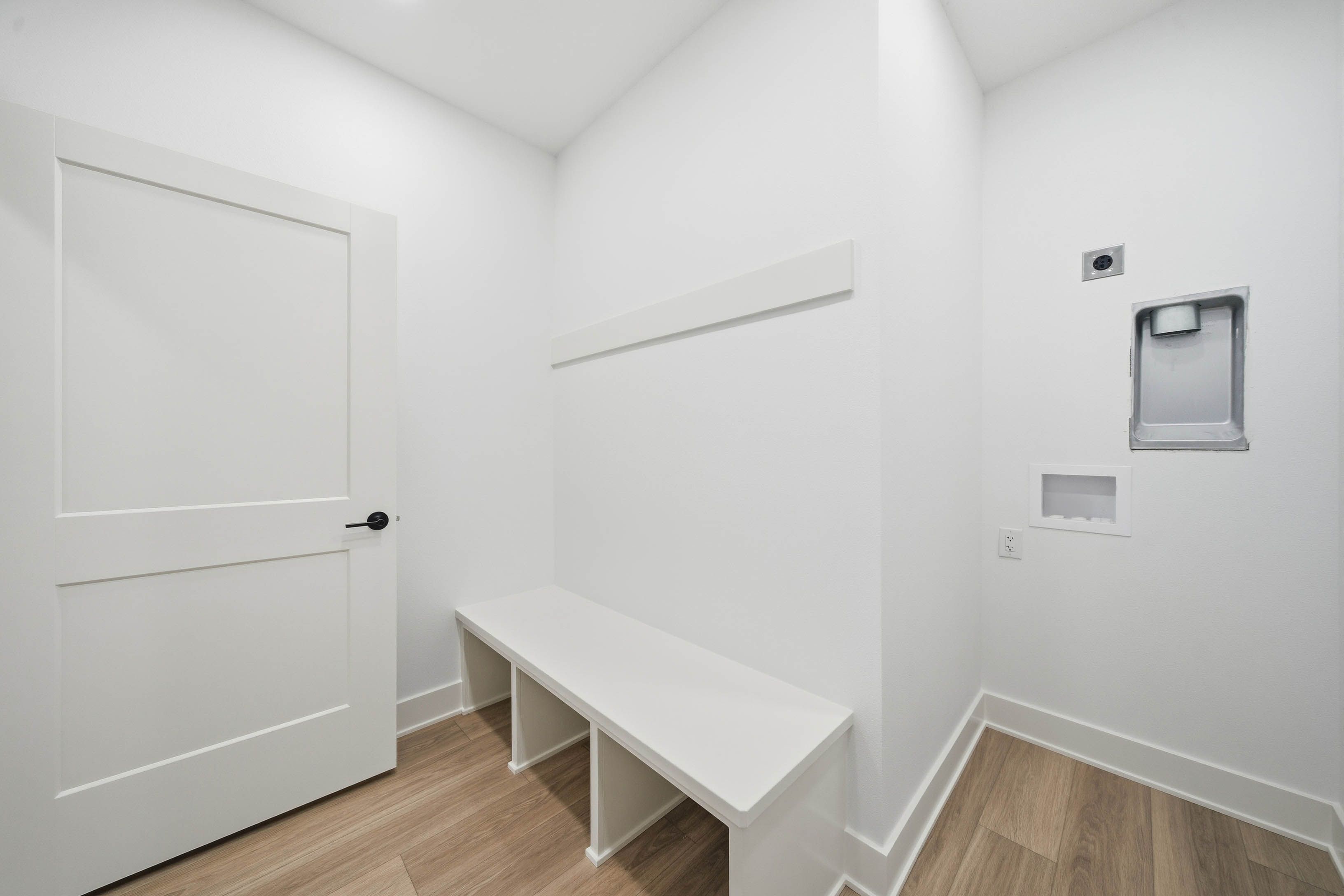 Listing Photo: 16359 Kennedy St Ackley IA--13